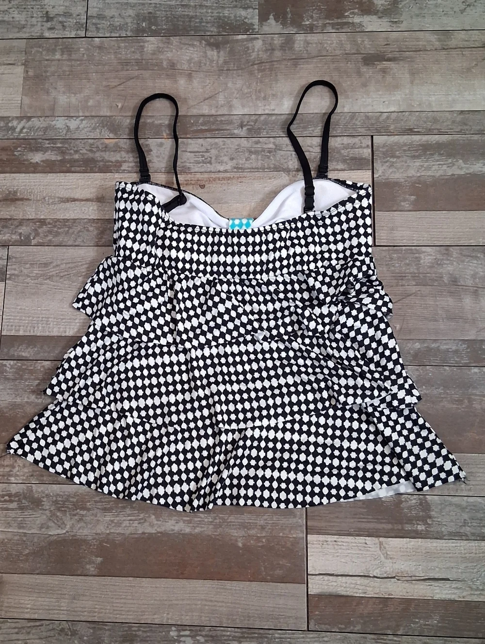 24th & Ocean Black, White, Turquoise Ruffle Tankini Swim Top Women's Size M